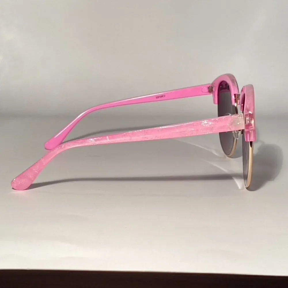 0633 Pink Plastic and Gold Metal Mirrored Green Lense Sunglasses New